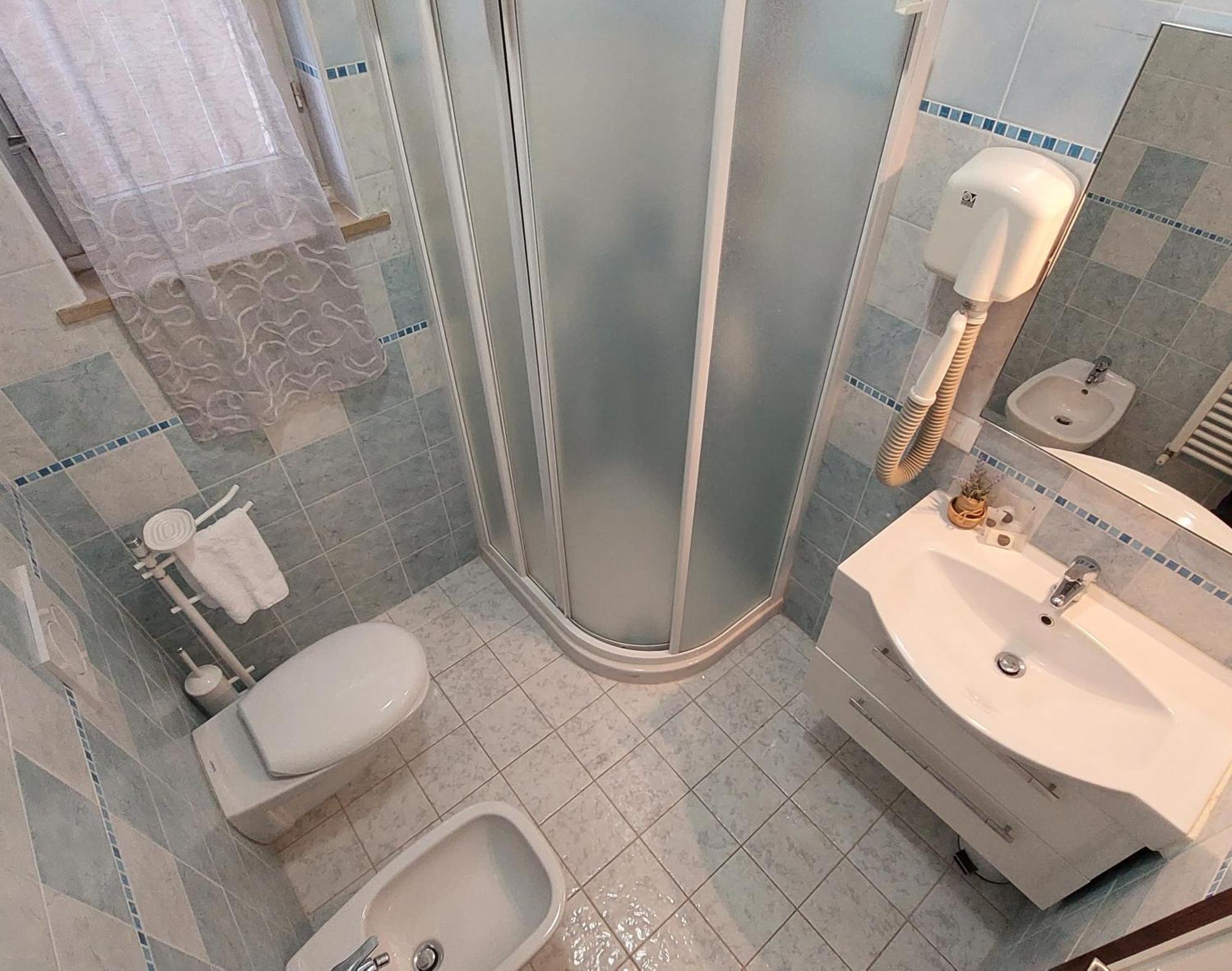 Betulla Lake View Apartment لاتيزي المظهر الخارجي الصورة